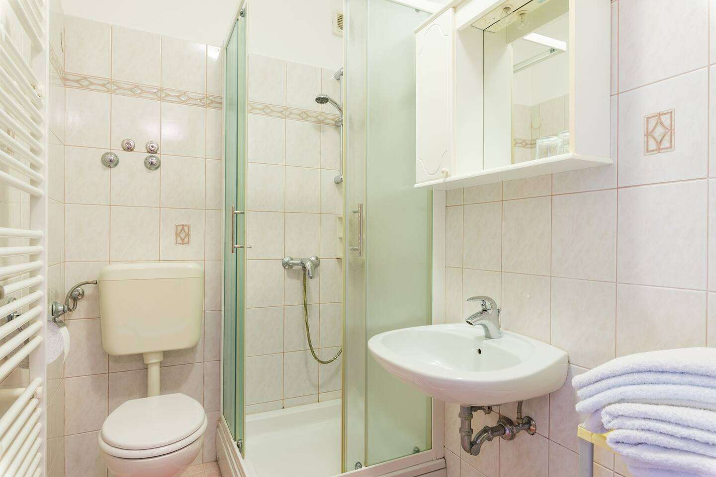 Villa ADRIA -A2- two bedroom apartment 9