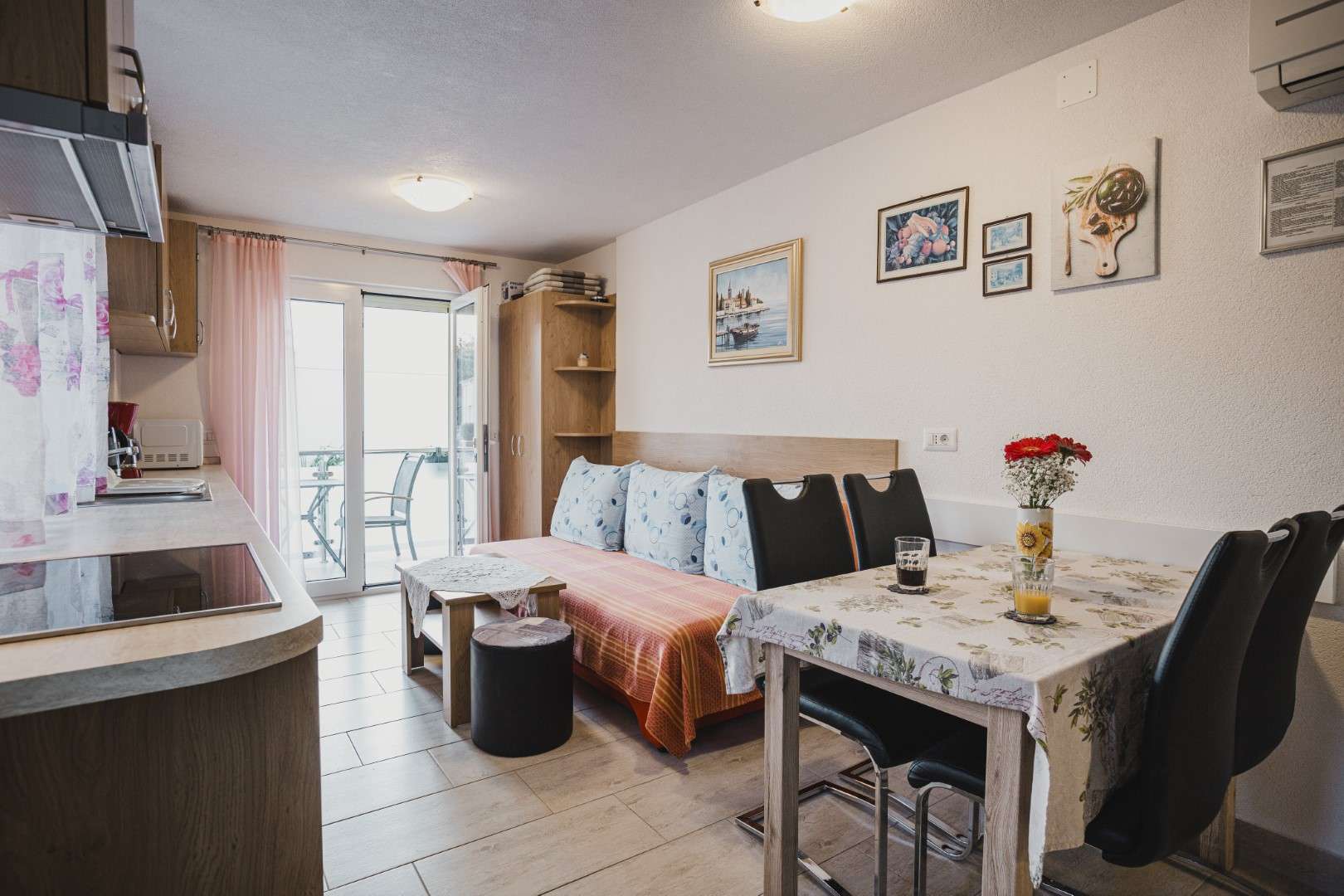 Apartman MAVEL 3 13