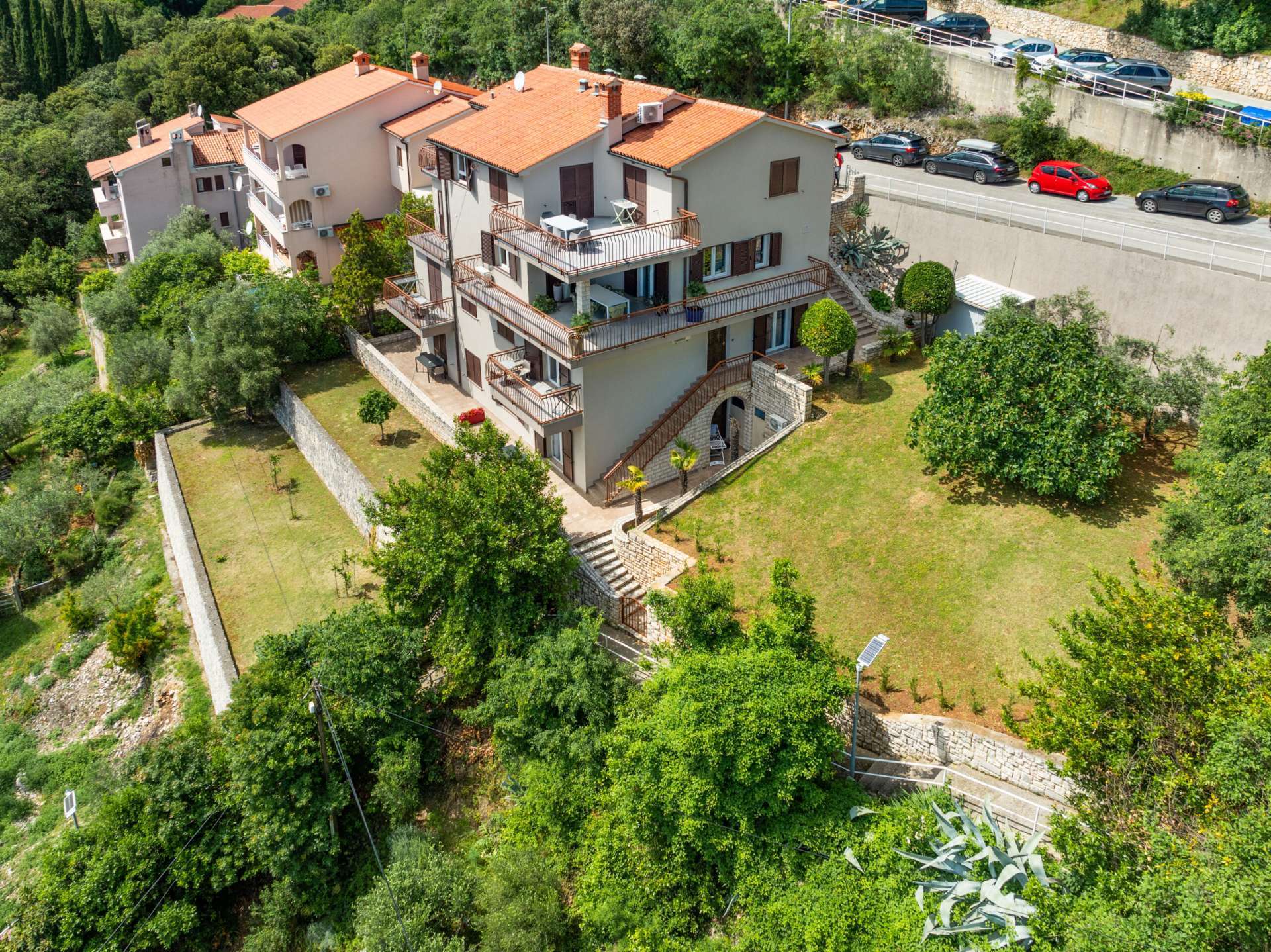 House Helis B1 (4+2) 16