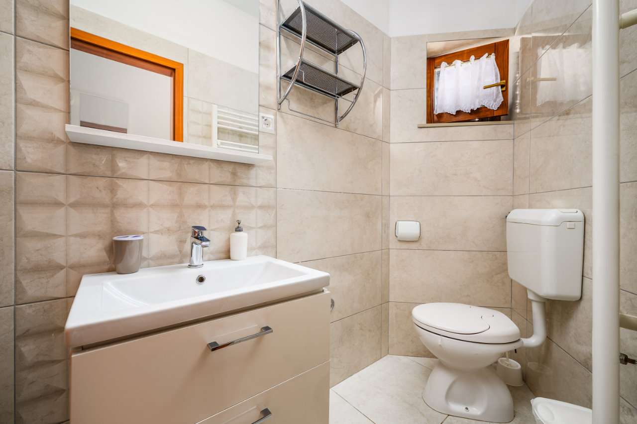 Apartments LARA - A1 12