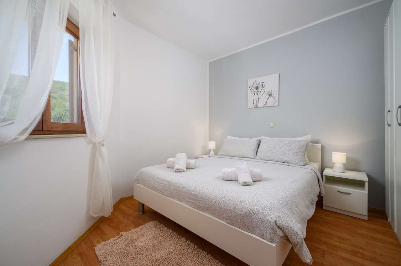 Apartments LARA - A2 6