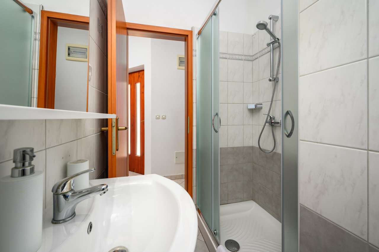 Apartments LARA - A2 17