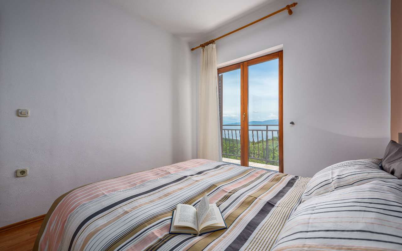 Apartments LARA - A3 6