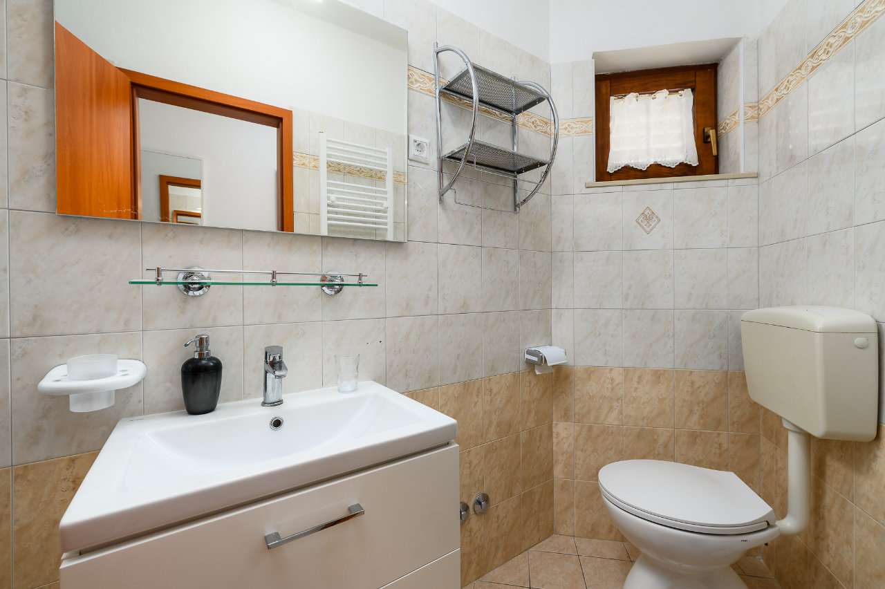 Apartments LARA - A4 4