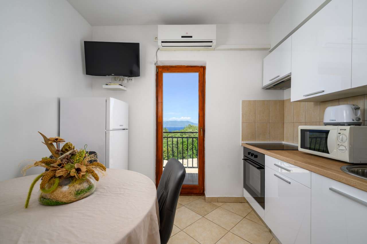 Apartments LARA - A6 17